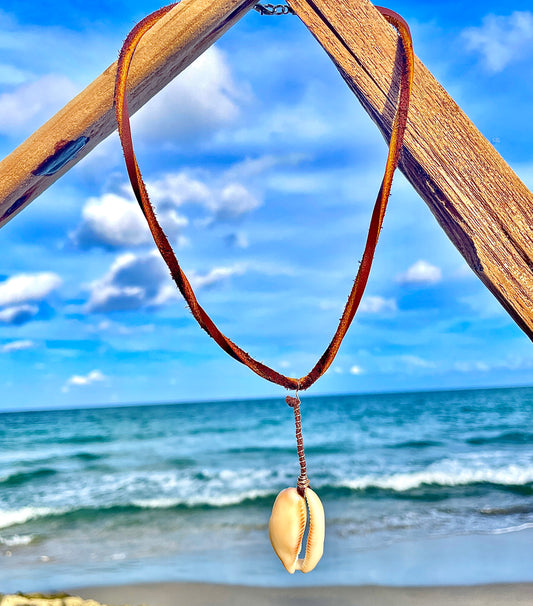 Big Cowrie Pendant on Leather Necklace